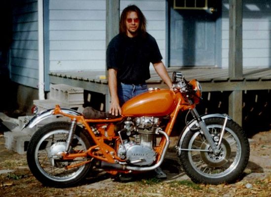 Click to view full size image
 ============== 
Shawn's 650
1975 yamaha with clip ons lowered seat
