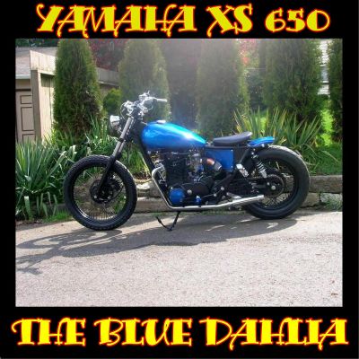 Click to view full size image
 ============== 
The Blue Dahlia
This is a 1980 that I picked up on the side of a barn. It had not run tor been touched in over twenty years.
After quite a bit of work it came ot looking pretty nice I think.
