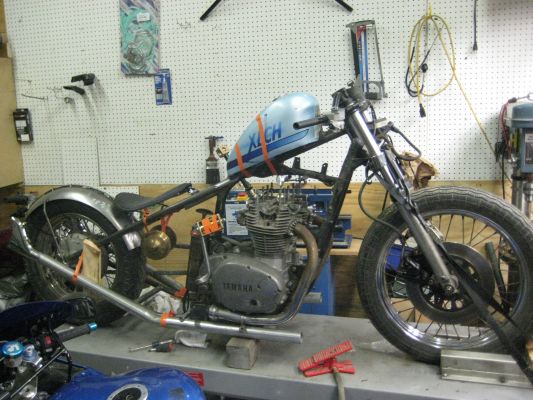 Click to view full size image
 ============== 
mocking up the bobb-a-billy!
