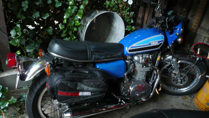 Click to view full size image
 ============== 
1976 xs650
Had just polished her up for this picture. Have different pipes on her now; still need a new seat. 48,000mi.
