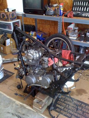 Click to view full size image
 ============== 
frame & motor
down to gettin the motor out
